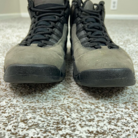 Jordan Shoes Mens Size 10.5 Gray Air 10 Retro Shadow Basketball Sneaker Mid Rise main image 10